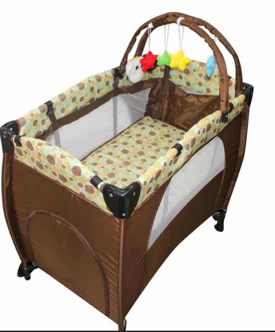 Lit Bébé parapluie +matelas