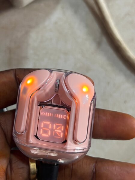 Écouteurs sans fil avec affichage LED