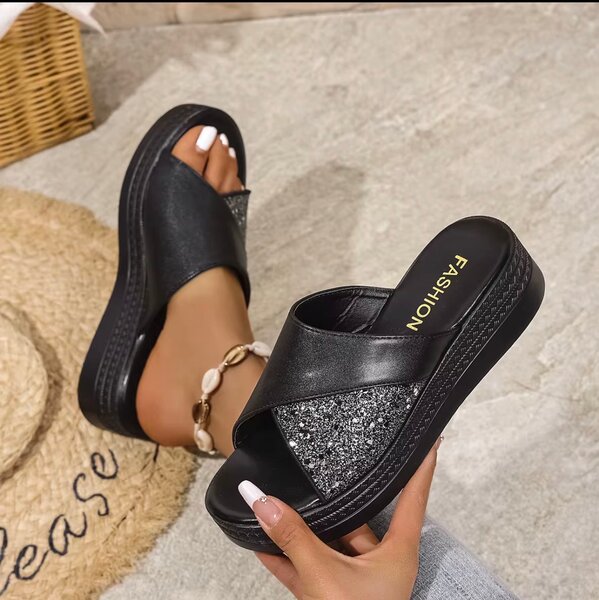 Mules à plateforme brillantes