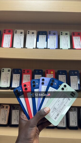 iPhone 12 64GB Colorés