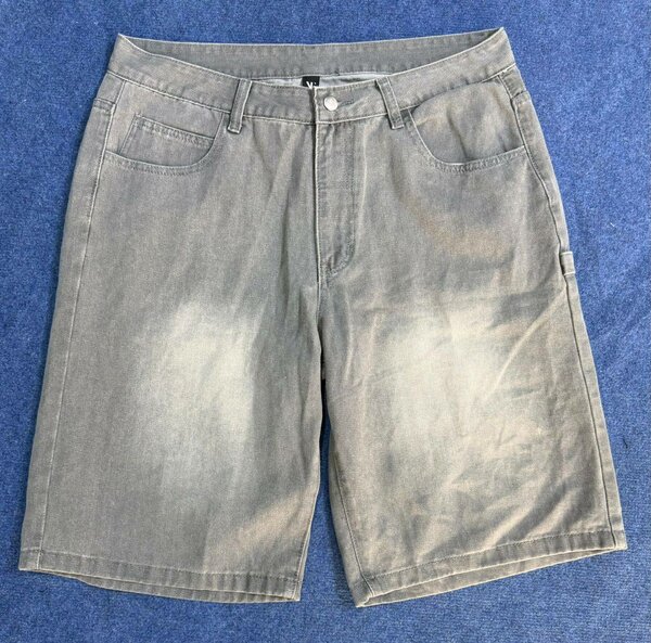 Shorts en jean gris délavé pour homme