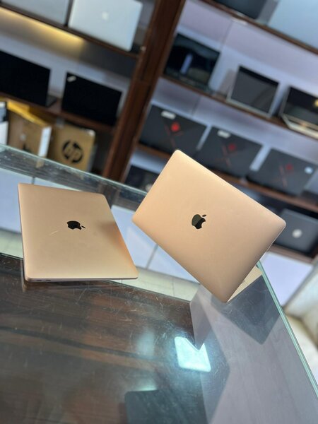 MacBook Air  2020 model