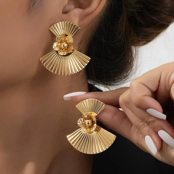 Boucles d'oreilles plaqué or élégantes