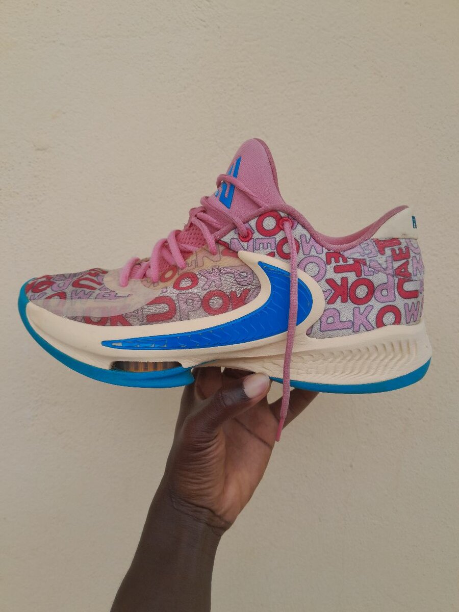 Chaussures de sport colorées