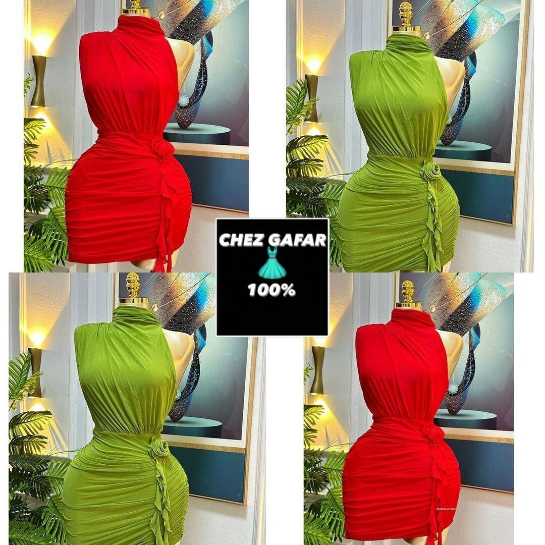 Robe moulante plissée élégante