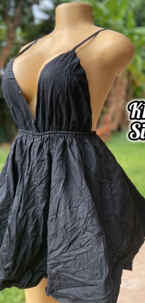 Elegant women's dress size M 