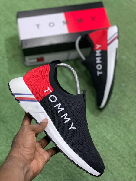 Tommy hilifiger