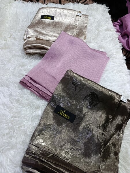 Écharpe en Soie de Luxe