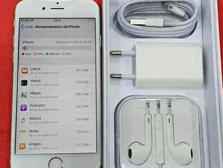 iPhone 6 Argent avec Accessoires