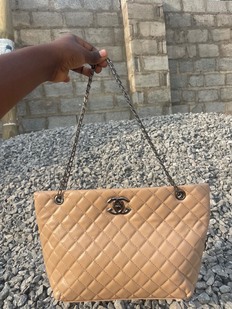 Ladies bag