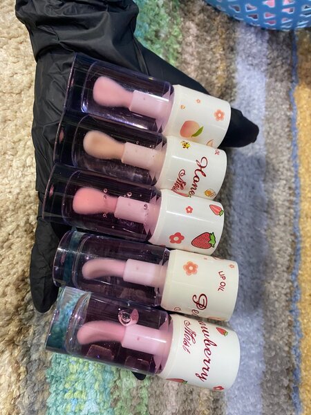 baume à lèvres fruité au miel