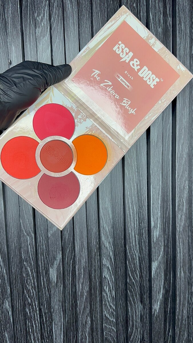 Palette Blush Issa & Dose