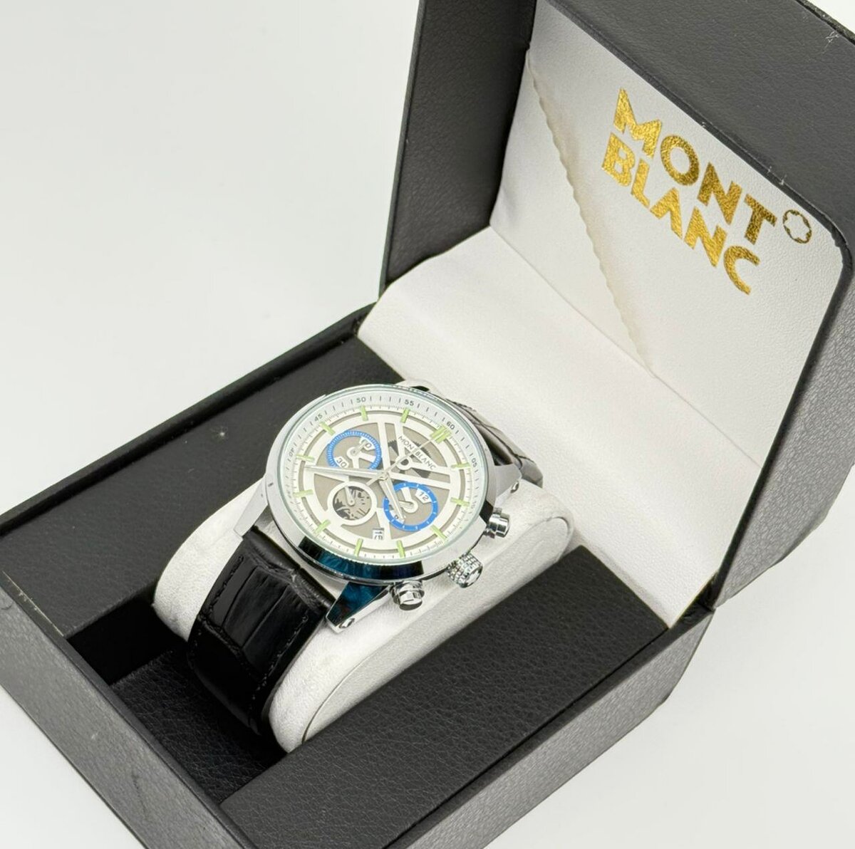 Montre de luxe Mont blanc