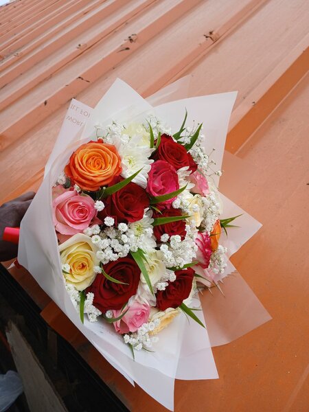 Bouquet  des roses mélange