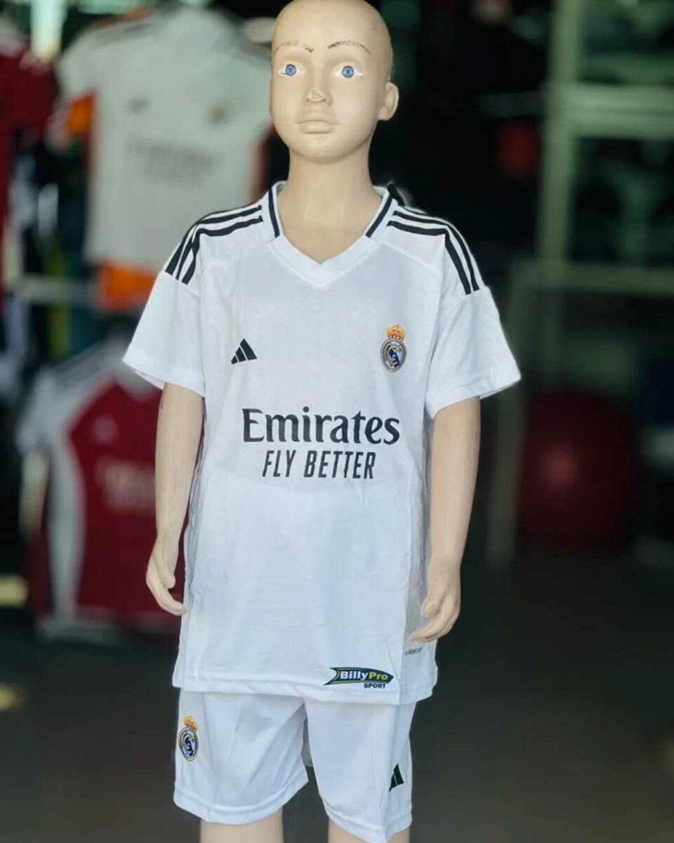 Real Madrid Top and down JEASEY