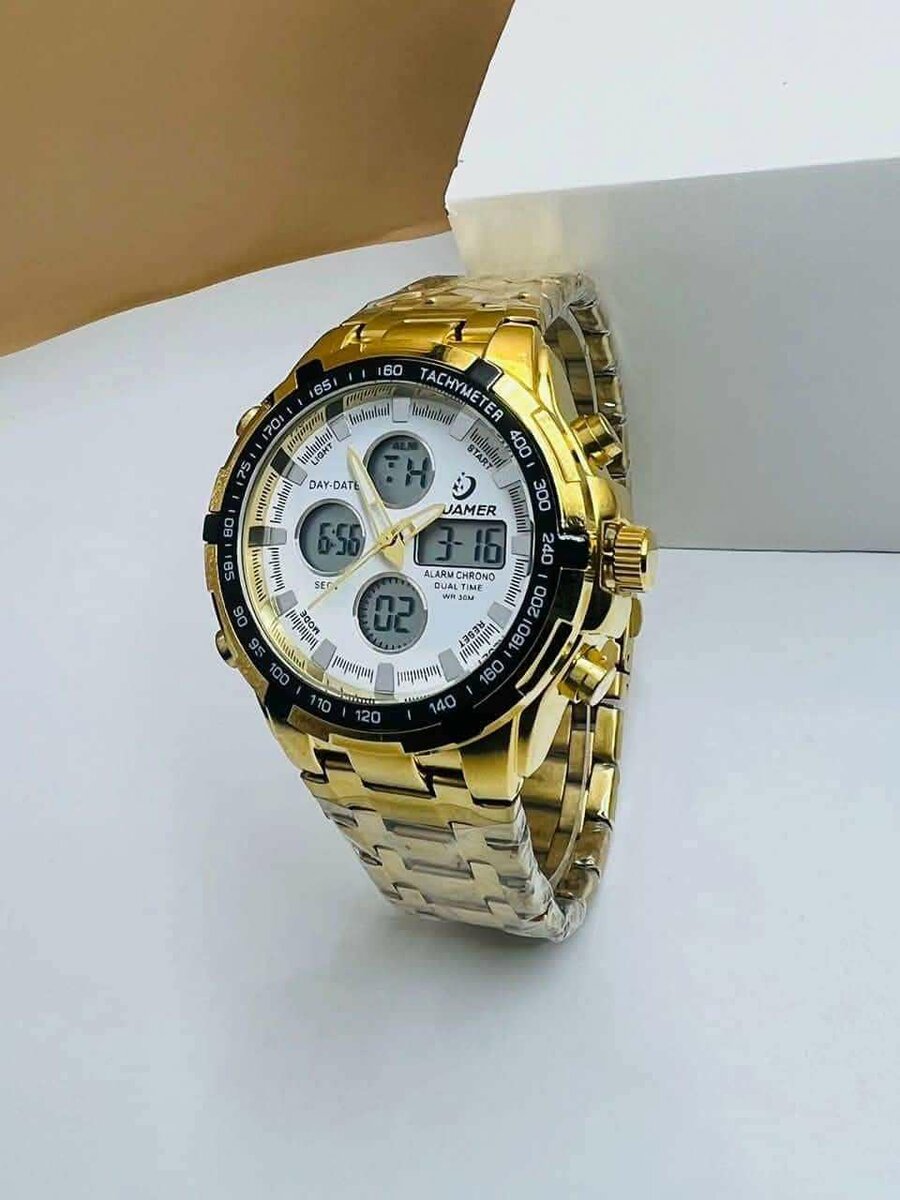 Montre digitale chic homme