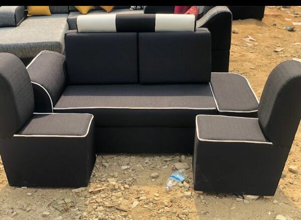 Ensemble canapé et fauteuils gris foncé