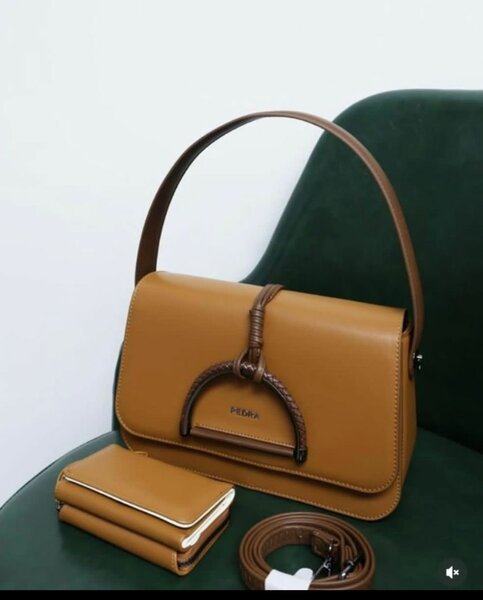 Sac à main cuir élégant