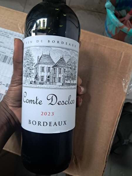 Vin Bordeaux Comte Desclos 2023