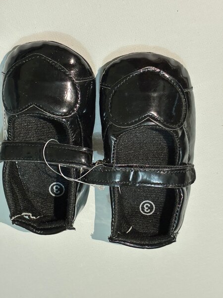 Chaussures bébé vernies noires