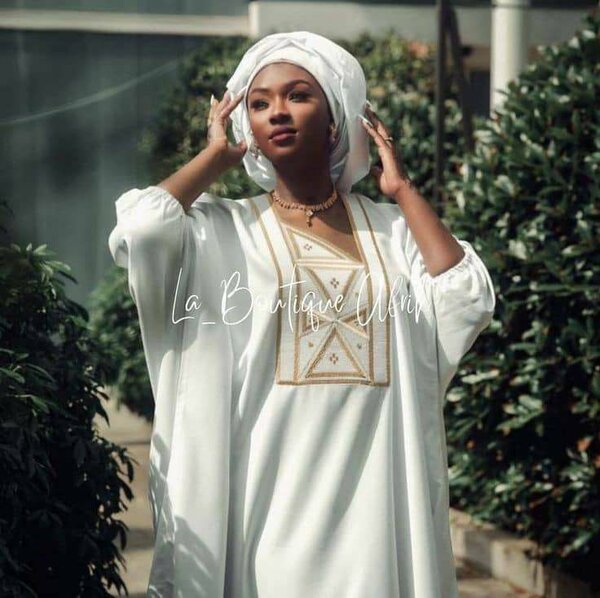 Robe avec foulard