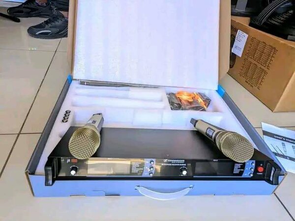 Wireless Microphone System