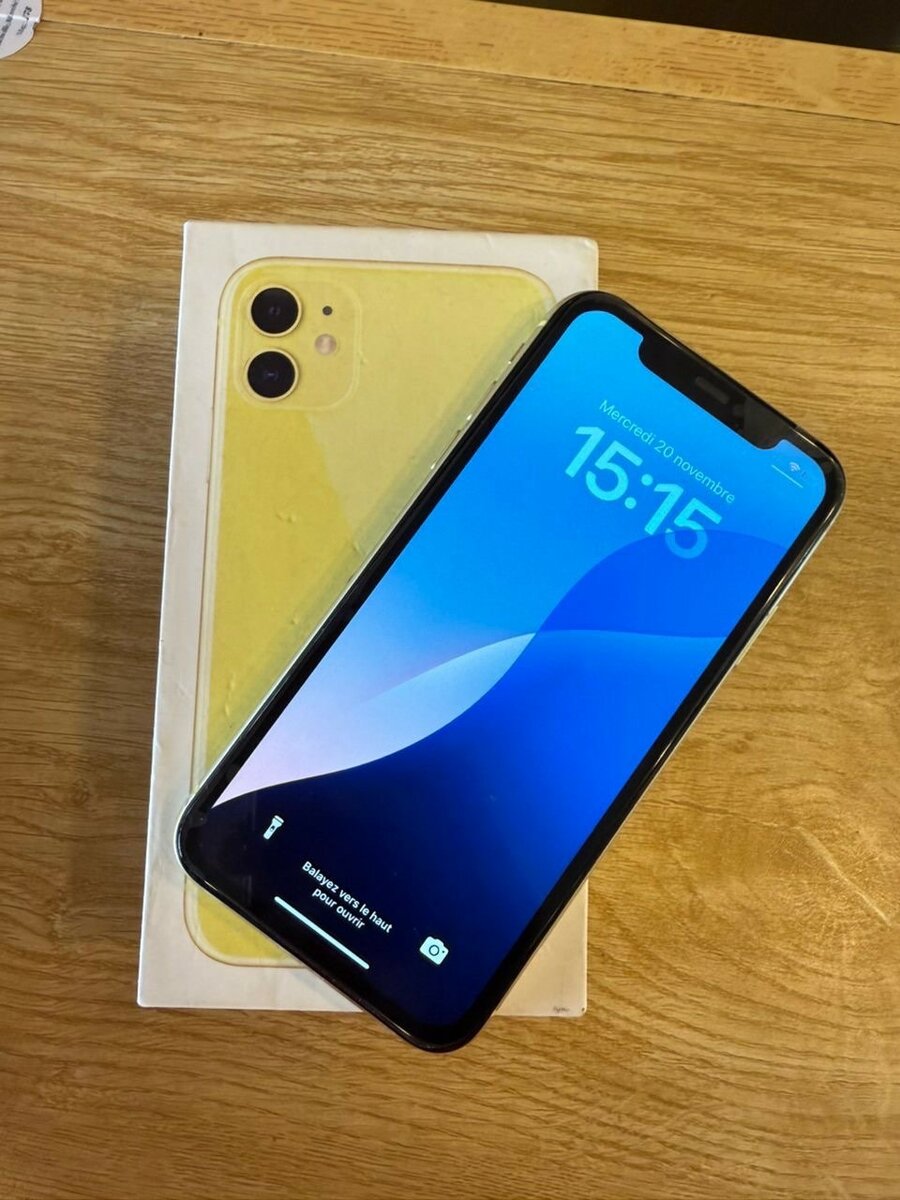 iPhone 11 64go quasi neuf