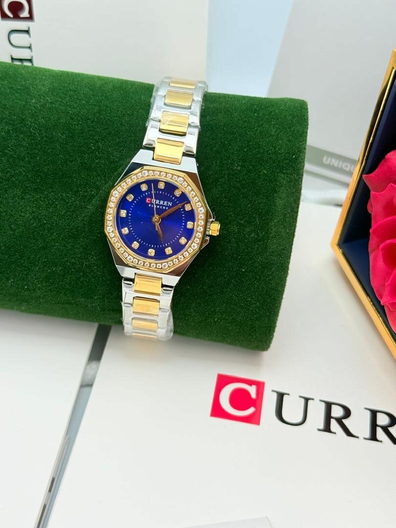 Montre élégante CURREN