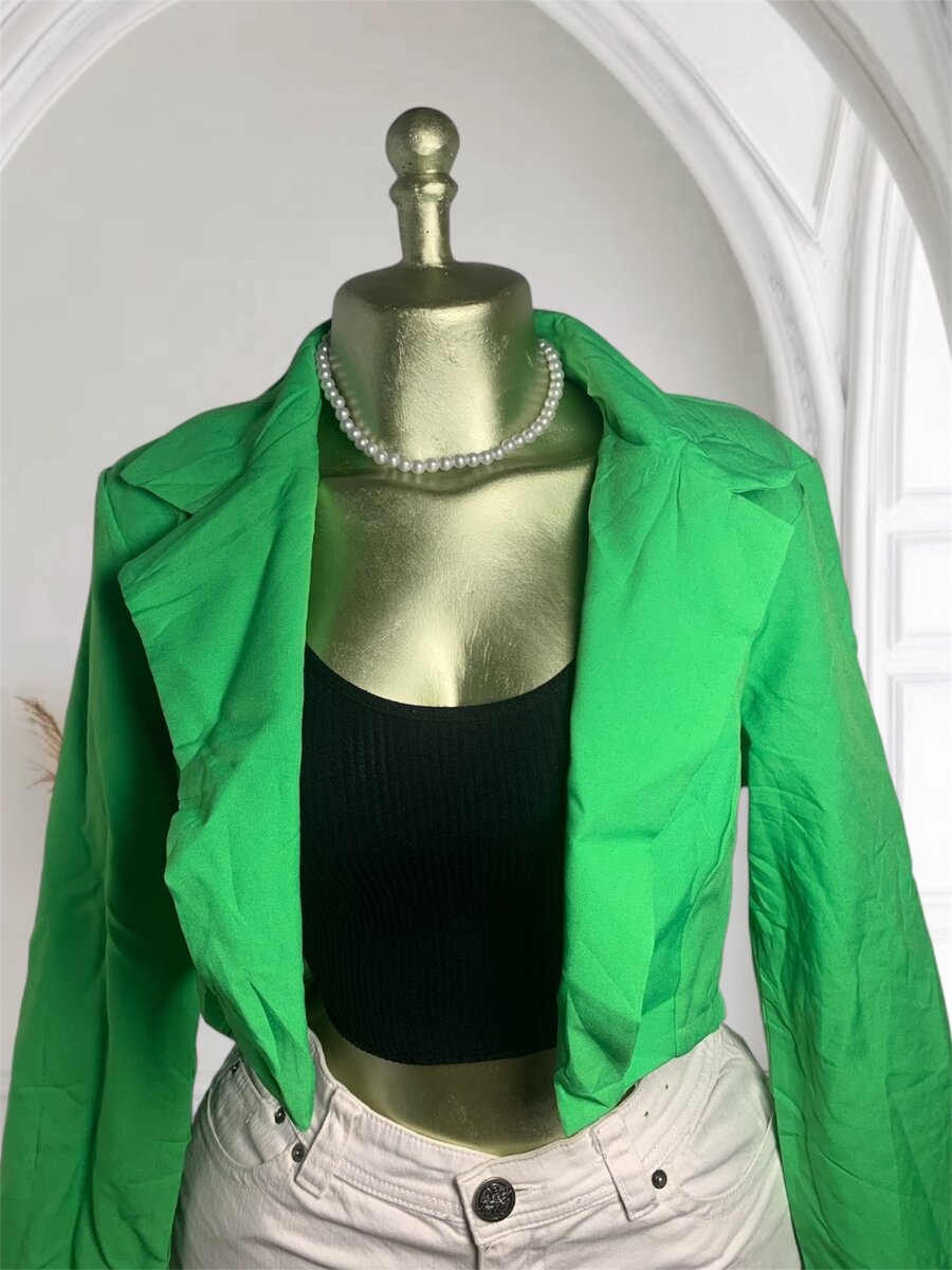 Corset féminin à lacets