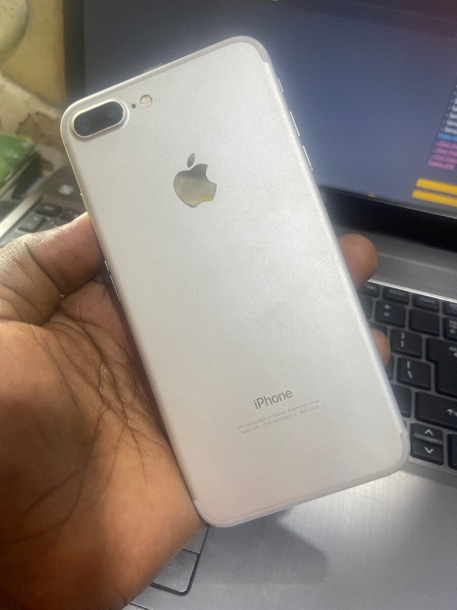 iPhone 8 et 7plus Samsung A04E