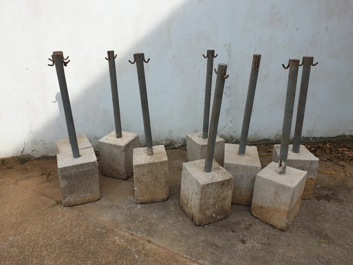 Chaine à maillon+les blocs à béton