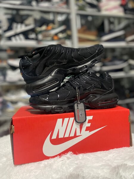 Nike TN