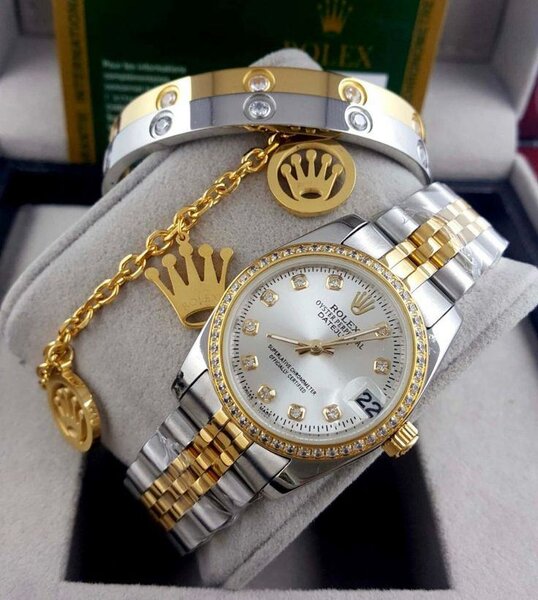 Montre élégante en acier bicolore