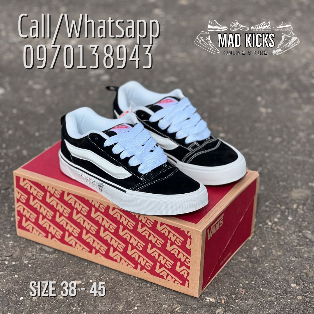 Knu Skool Vans "Black/White"