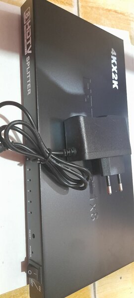 4K HDMI Splitter 8-Port