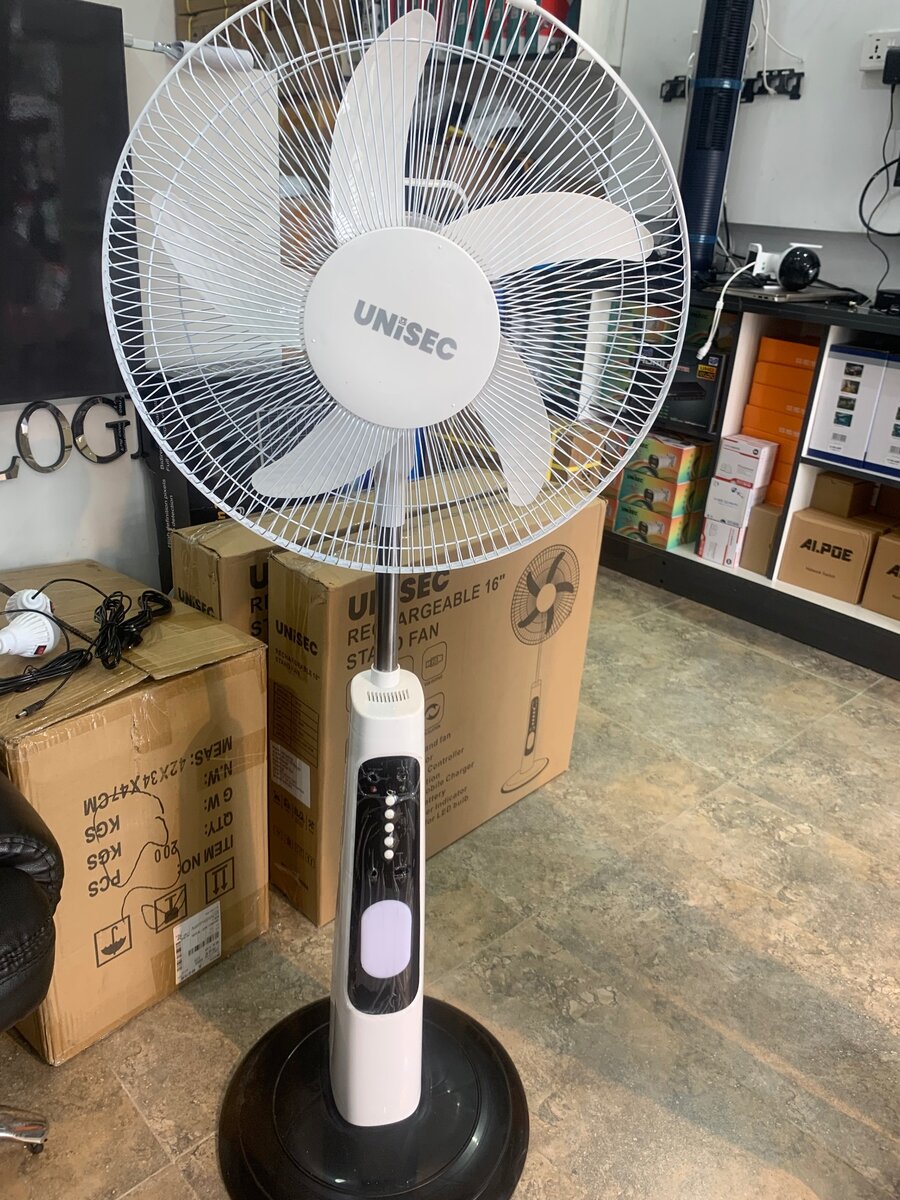 Rechargeable fan