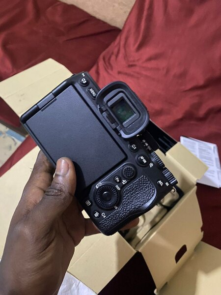 SONY ALPHA 7 HYBRIDE