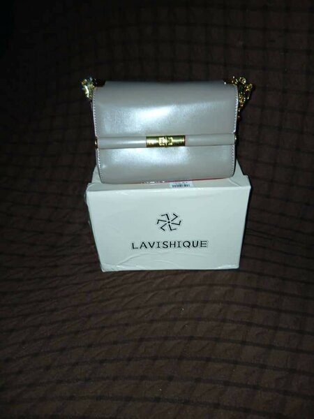 Sac à main Lavishique élégant