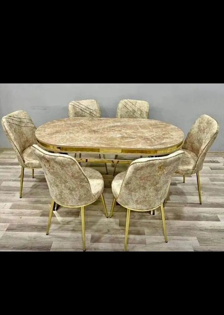 Table à manger ronde élégante