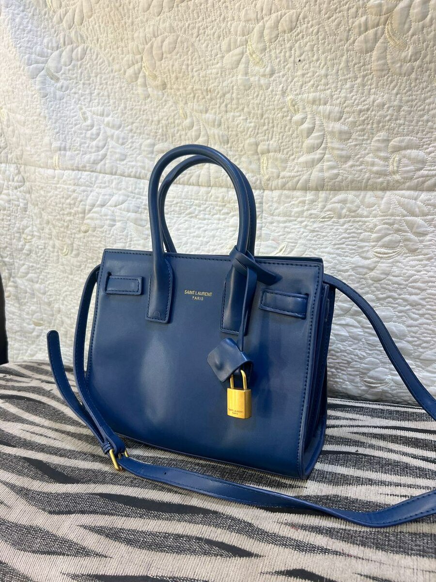 Elegant Designer Handbags