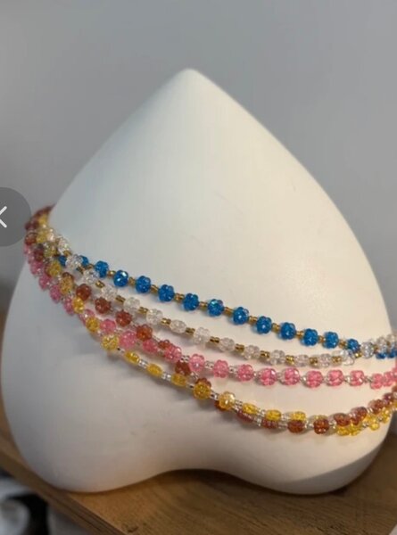 Collier perlé ( bayas)