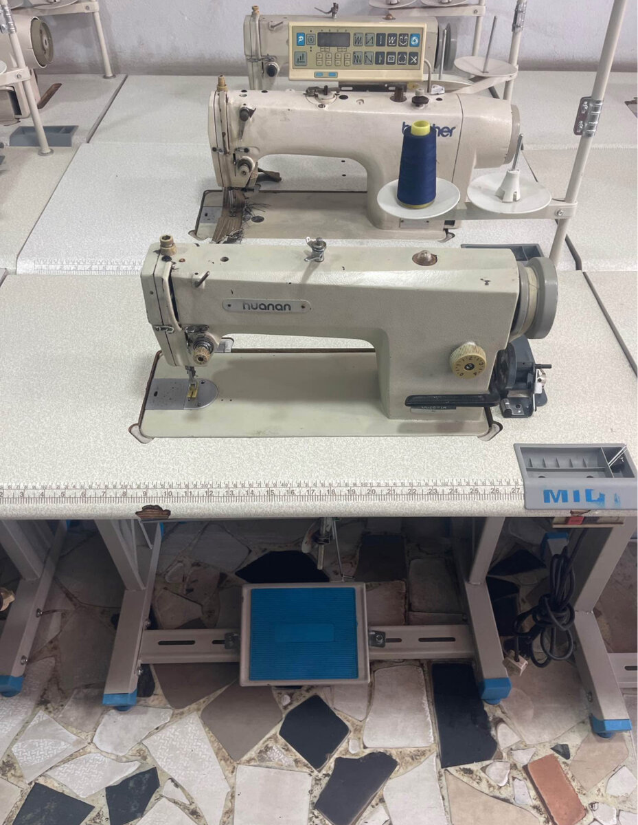 Machine à coudre industrielle