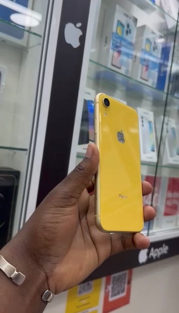 iPhone XR 64Go