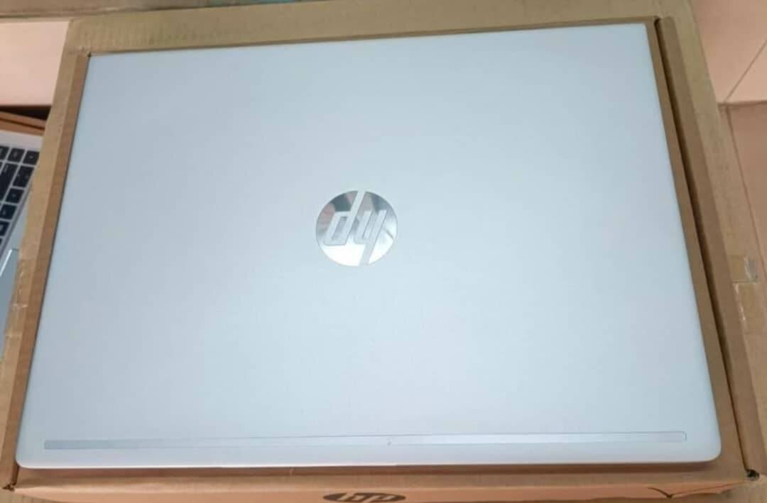 Ordinateur portable HP élégant