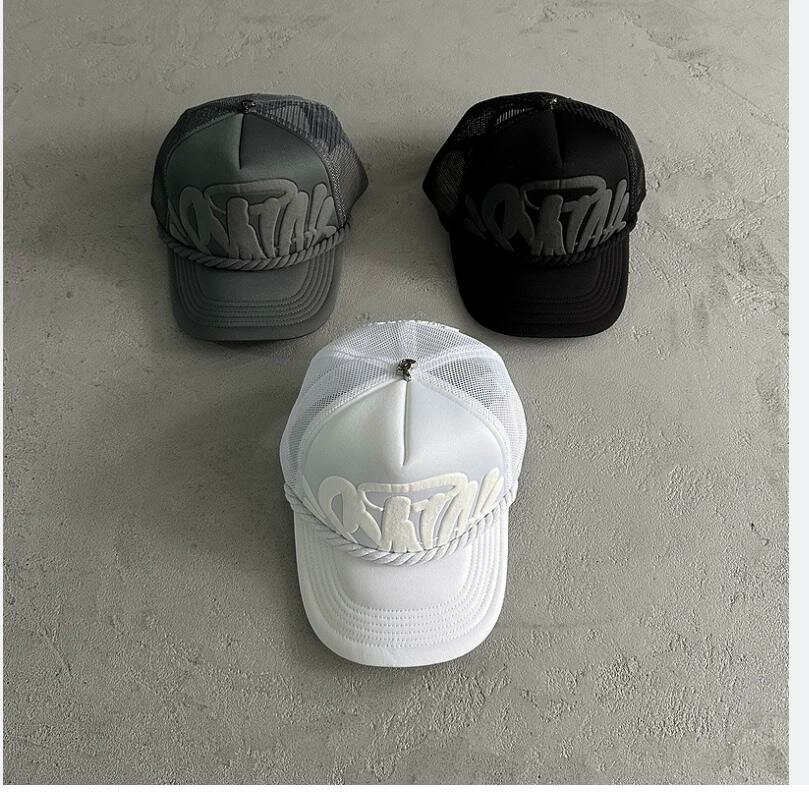 Casquettes tendance logo brodé