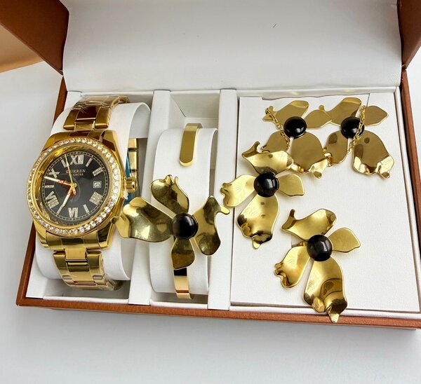 Montre et parure en or