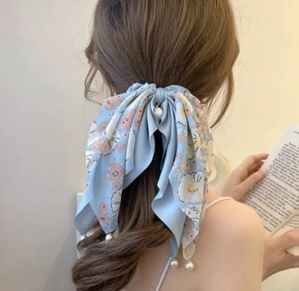 Chouchou écharpe fleurie élégante