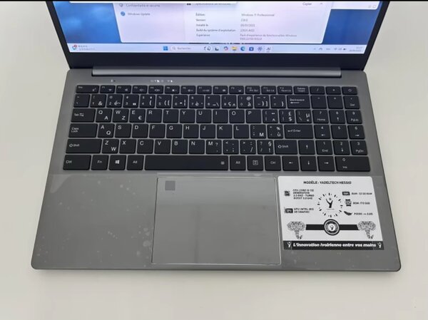 Ordinateur Yadeltech Hessid