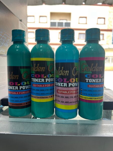 Toner en poudre pour imprimantes