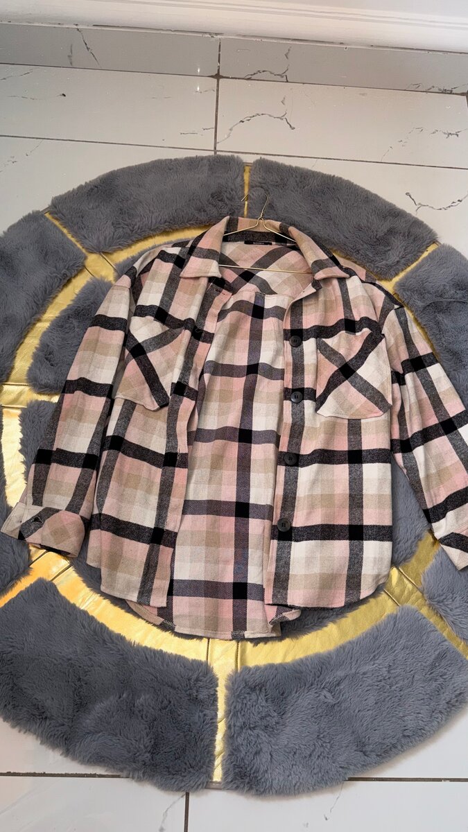 Chemise à carreaux tendance